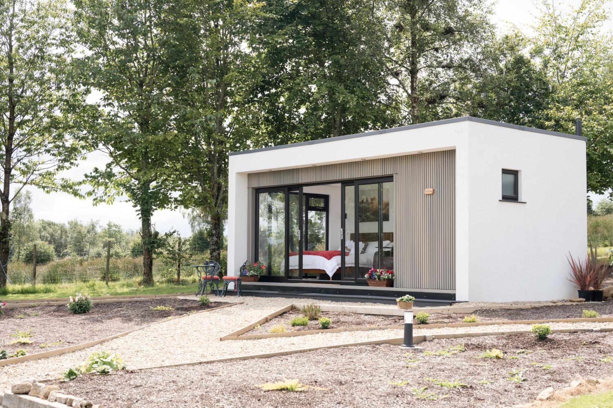 Lakescape - Waterfront Self- Catering Cabins Enniskillen Eksteriør billede