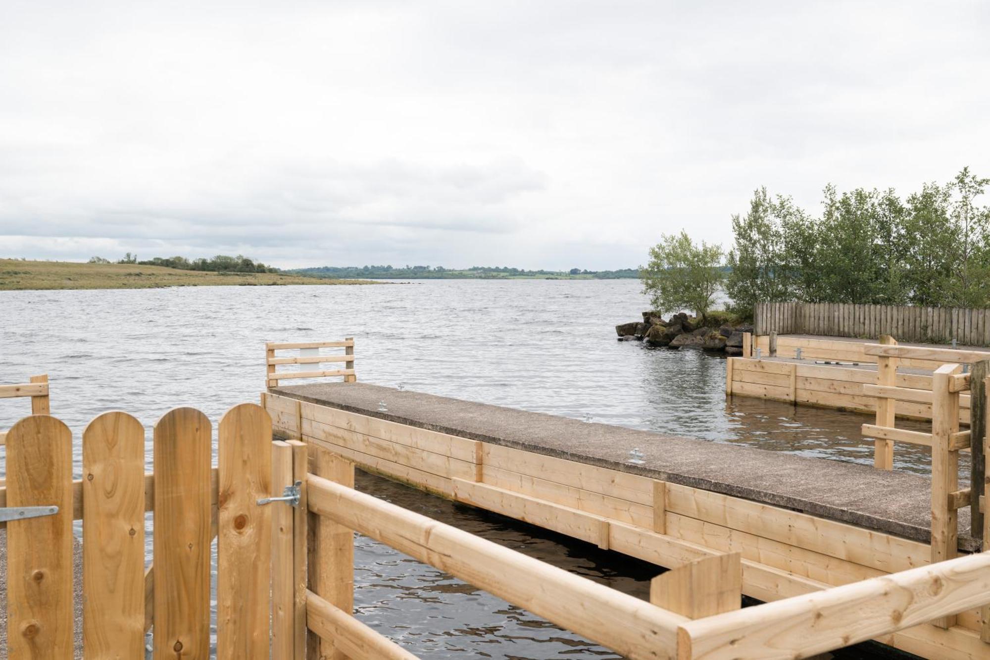 Lakescape - Waterfront Self- Catering Cabins Enniskillen Eksteriør billede